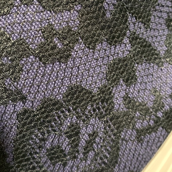 🔥 Converse Chuck Taylor All Star Hi Lift Platform Sneaker
Size 8 US/39 Eur🔥 - Picture 6 of 7